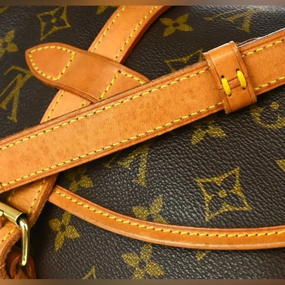 💃AUTHENTIC LOUIS VUITTON MONOGRAM SAUMUR 30 MESSENGER SHOULDER BAG AR0993 - Picture 3 of 7